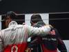 GP CINA, 17.04.2011- Gara, Lewis Hamilton (GBR), McLaren Mercedes, MP4-26 vincitore e Mark Webber (AUS), Red Bull Racing, RB7 terzo
