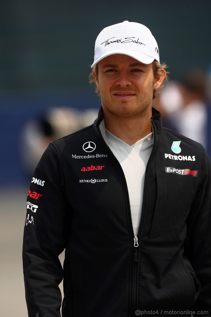GP CINA, 14.04.2011- Nico Rosberg (GER), Mercedes GP Petronas F1 Team, MGP W02 
