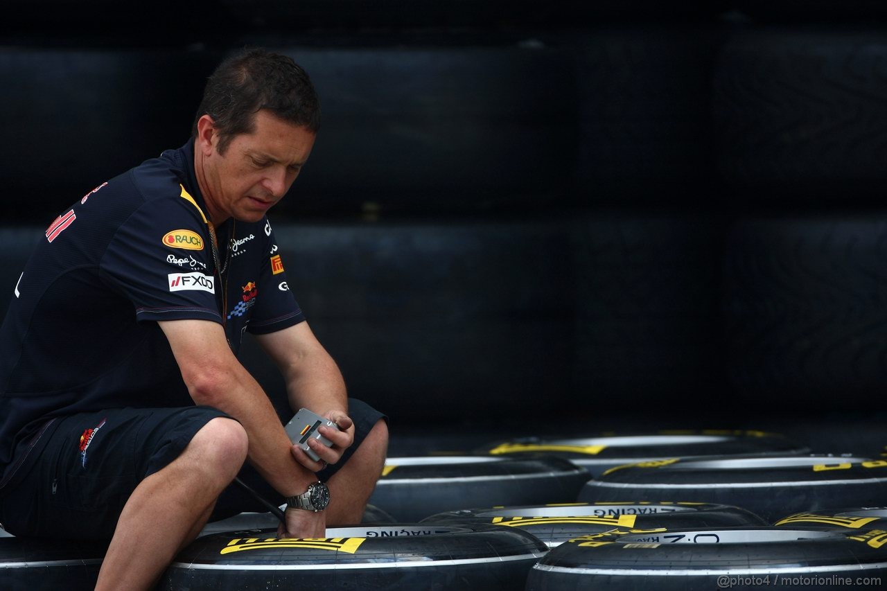 GP CINA, 14.04.2011- Tyres Pirelli 