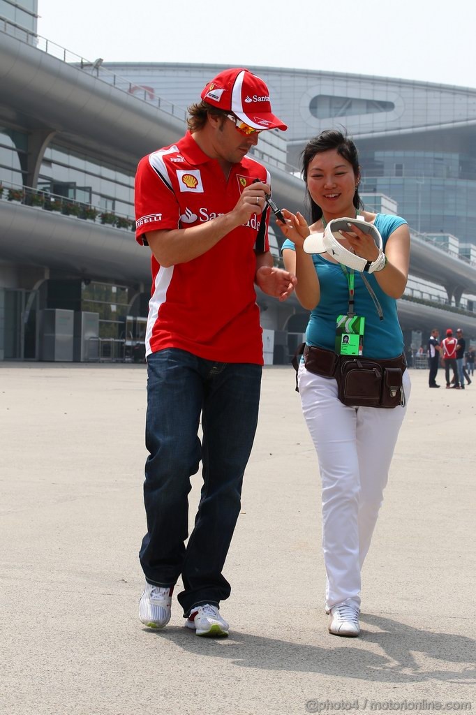 GP CINA, 14.04.2011- Fernando Alonso (ESP), Ferrari, F-150 Italia 