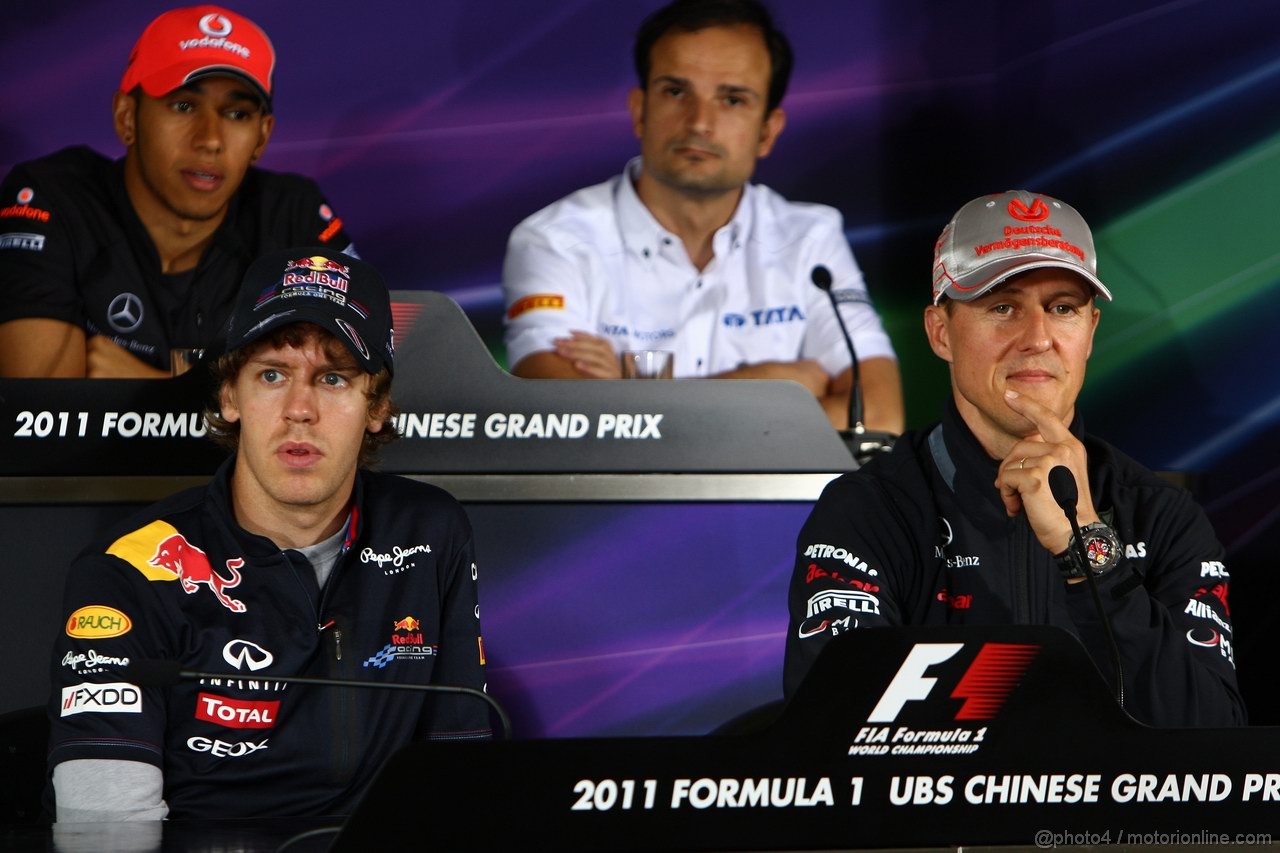 GP CINA, 14.04.2011- Conferenza Stampa, Lewis Hamilton (GBR), McLaren  Mercedes, MP4-26, Vitantonio Liuzzi (ITA), Hispania Racing F1 Team, HRT, Sebastian Vettel (GER), Red Bull Racing, RB7 e Michael Schumacher (GER), Mercedes GP Petronas F1 Team, MGP W02 