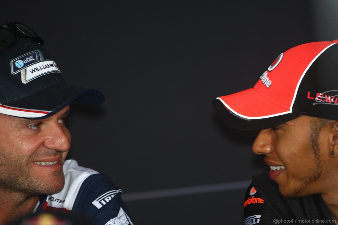 GP CINA, 14.04.2011- Conferenza Stampa, Rubens Barrichello (BRA), Williams FW33 e Lewis Hamilton (GBR), McLaren  Mercedes, MP4-26 