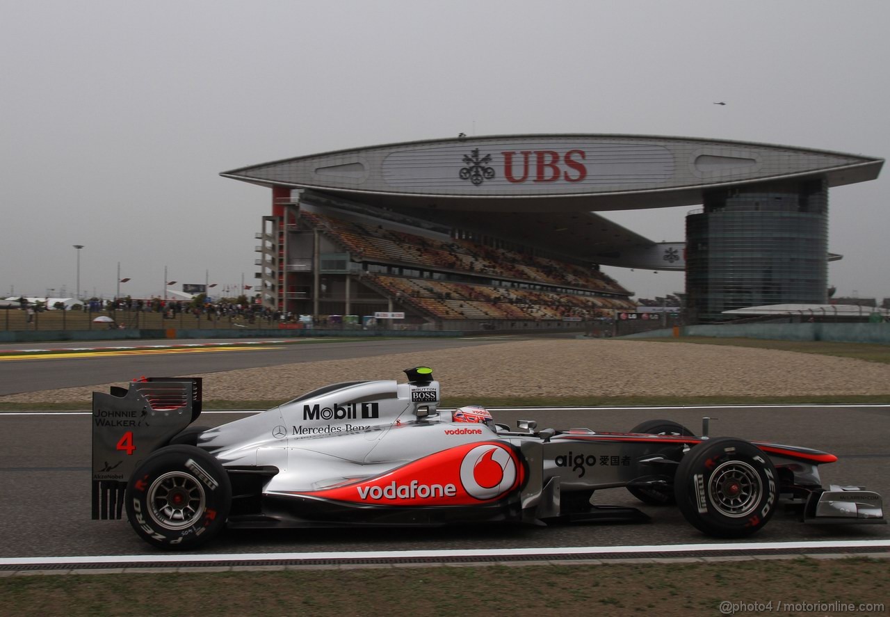 GP CINA, 16.04.2011- Saturday, Jenson Button (GBR), McLaren  Mercedes, MP4-26 