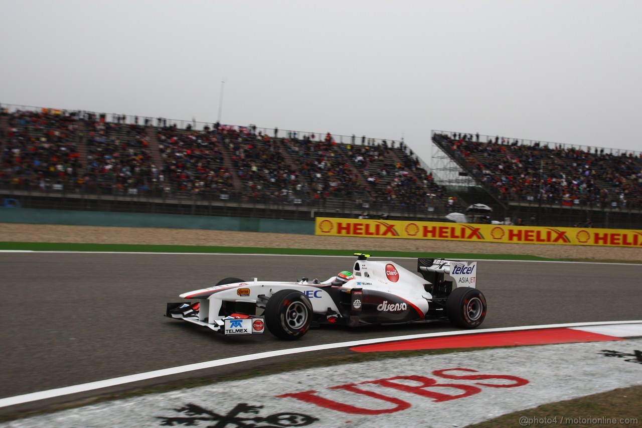 GP CINA, 16.04.2011- Qualifiche, Sergio Pérez (MEX), Sauber F1 Team C30
