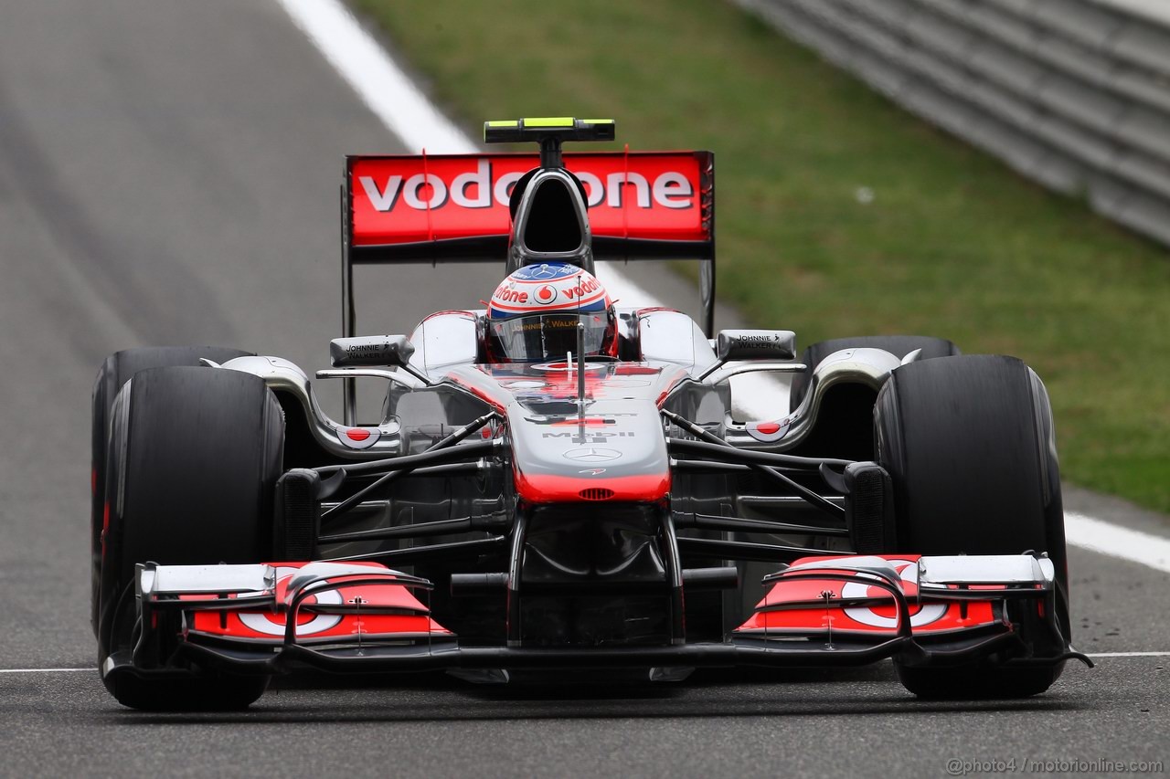 GP CINA, 16.04.2011- Qualifiche, Jenson Button (GBR), McLaren Mercedes, MP4-26