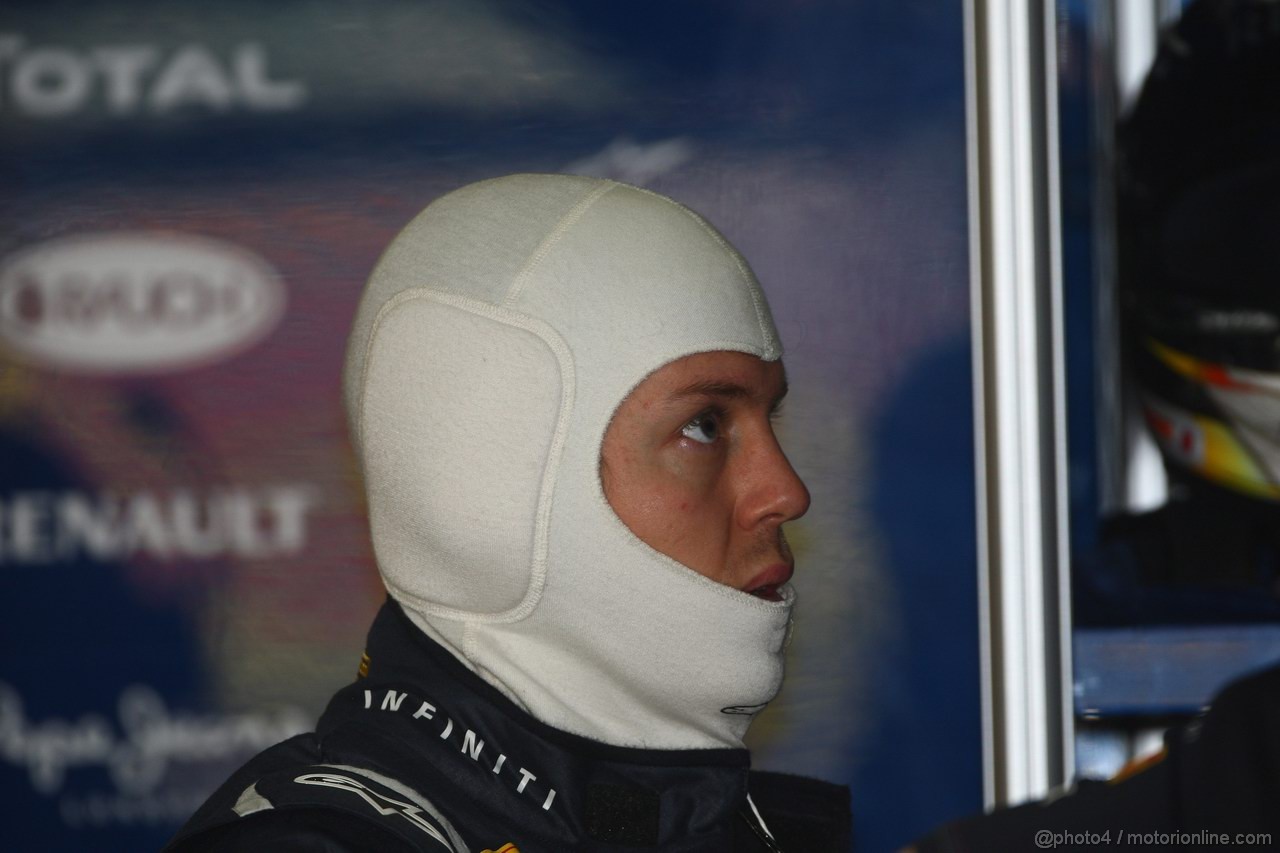 GP CINA, 15.04.2011- Prove Libere 1, Venerdi', Sebastian Vettel (GER), Red Bull Racing, RB7 