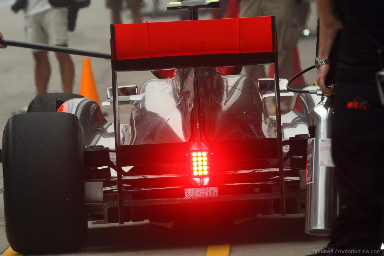 GP CINA, 15.04.2011- Prove Libere 1, Venerdi', Jenson Button (GBR), McLaren  Mercedes, MP4-26 