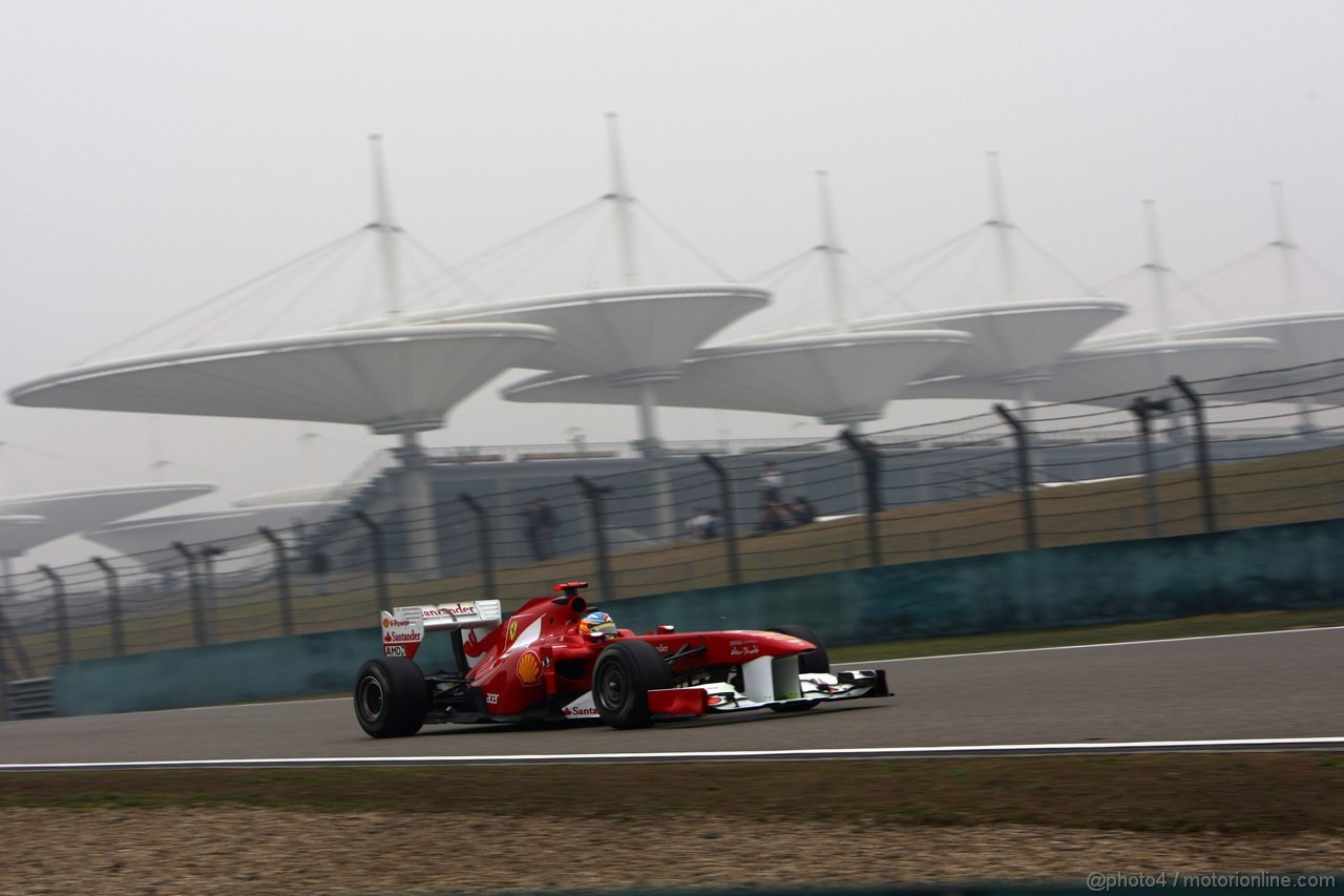 GP CINA, 15.04.2011- Prove Libere 1, Venerdi', Fernando Alonso (ESP), Ferrari, F-150 Italia 