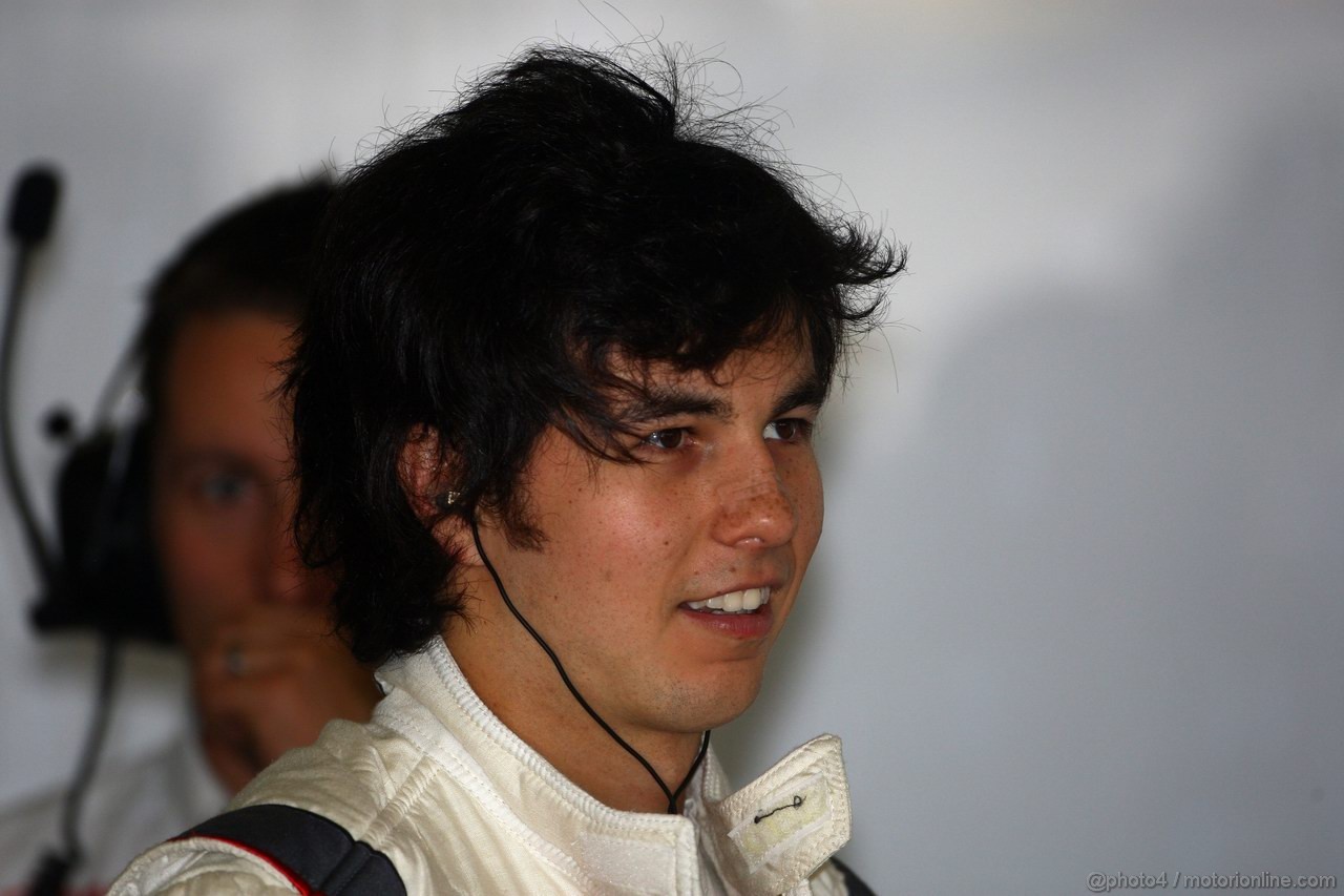 GP CINA, 15.04.2011- Prove Libere 1, Venerdi', Sergio Pérez (MEX), Sauber F1 Team C30
