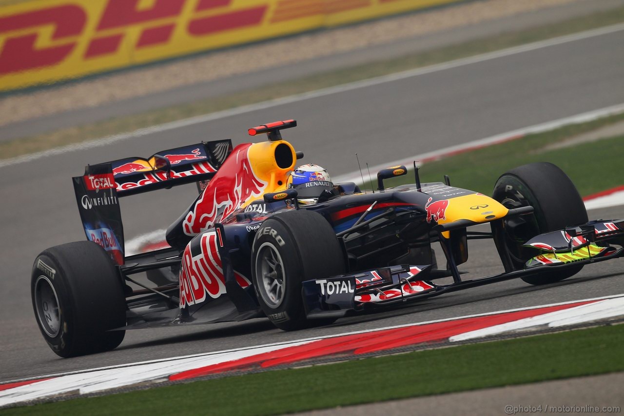 GP CINA, 15.04.2011- Prove Libere 1, Venerdi', Sebastian Vettel (GER), Red Bull Racing, RB7 