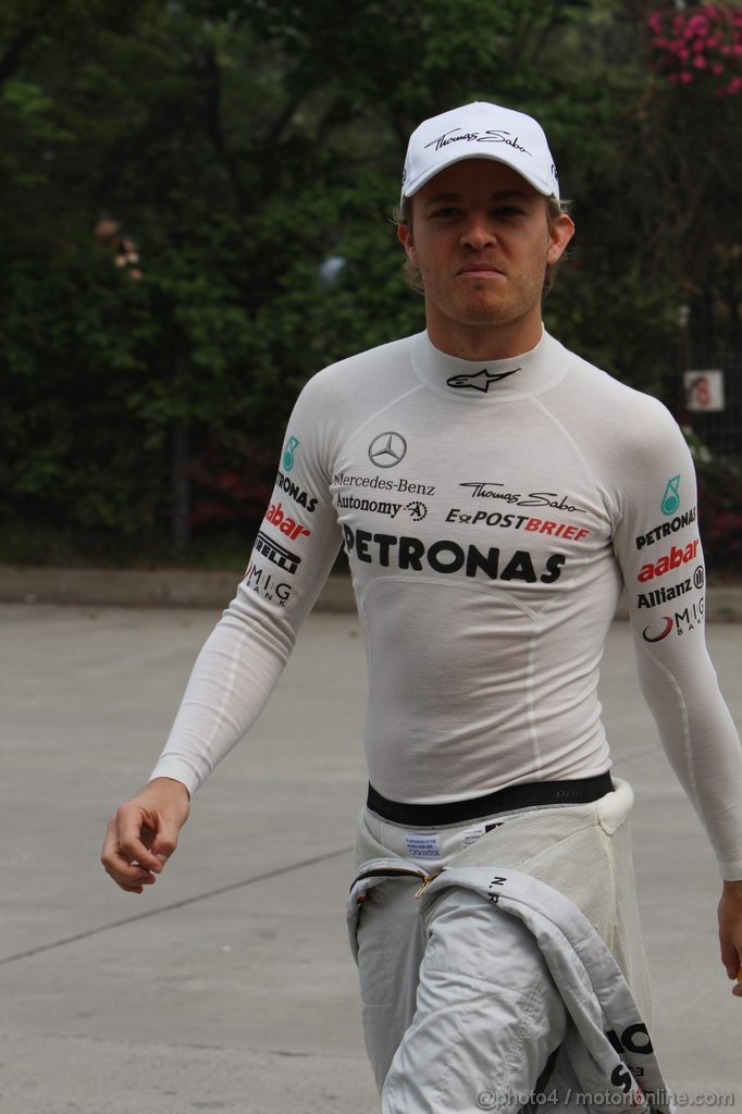 GP CINA, 15.04.2011- Prove Libere 1, Venerdi', Nico Rosberg (GER), Mercedes GP Petronas F1 Team, MGP W02 