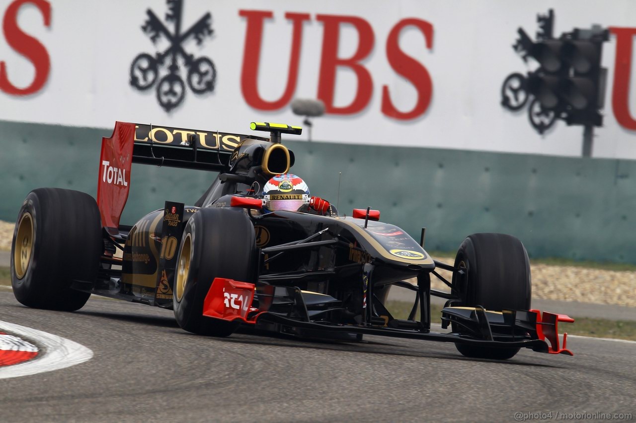 GP CINA, 15.04.2011- Prove Libere 1, Venerdi', Vitaly Petrov (RUS), Lotus Renault GP, R31 ,LEGAL NOTICE: THIS PICTURE IS NOT FOR CHINA