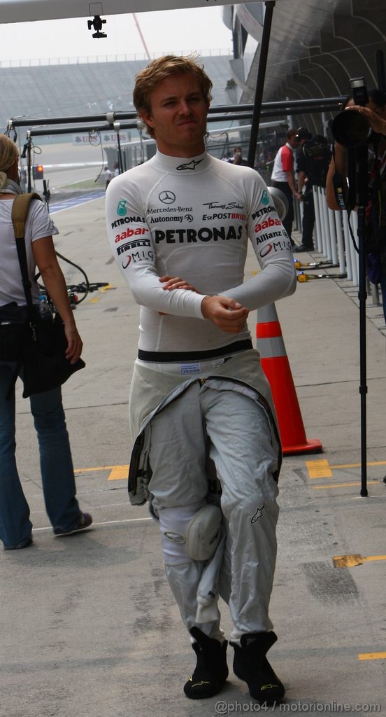 GP CINA, 15.04.2011- Prove Libere 2, Venerdi', Nico Rosberg (GER), Mercedes GP Petronas F1 Team, MGP W02