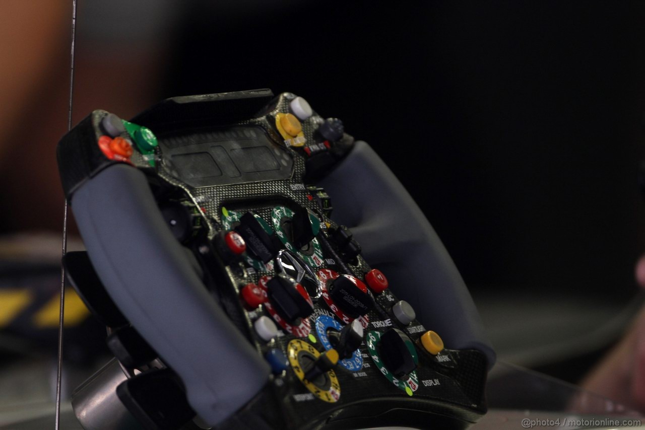 GP CINA, 15.04.2011- Prove Libere 2, Venerdi', Steering wheel, Michael Schumacher (GER), Mercedes GP Petronas F1 Team, MGP W02