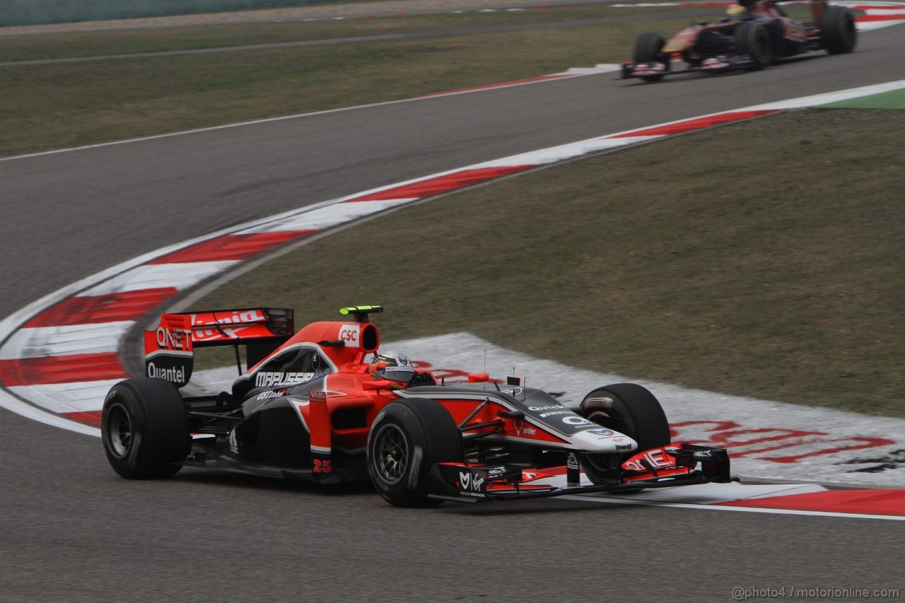 GP CINA, 15.04.2011- Prove Libere 2, Venerdi', Timo Glock (GER), Marussia Virgin Racing VR-02