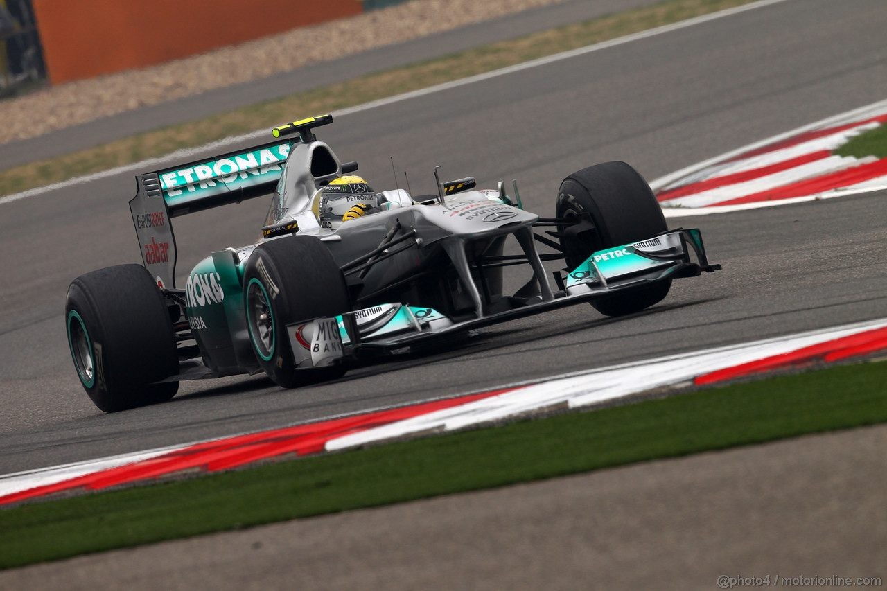 GP CINA, 15.04.2011- Prove Libere 2, Venerdi', Nico Rosberg (GER), Mercedes GP Petronas F1 Team, MGP W02 
