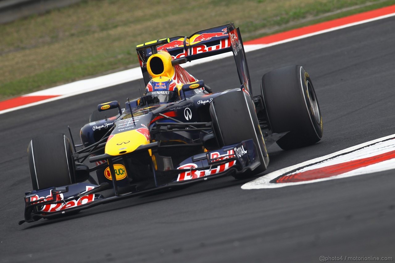 GP CINA, 15.04.2011- Prove Libere 2, Venerdi', Mark Webber (AUS), Red Bull Racing, RB7 