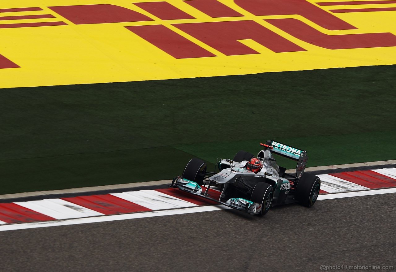 GP CINA, 15.04.2011- Prove Libere 2, Venerdi', Michael Schumacher (GER), Mercedes GP Petronas F1 Team, MGP W02 