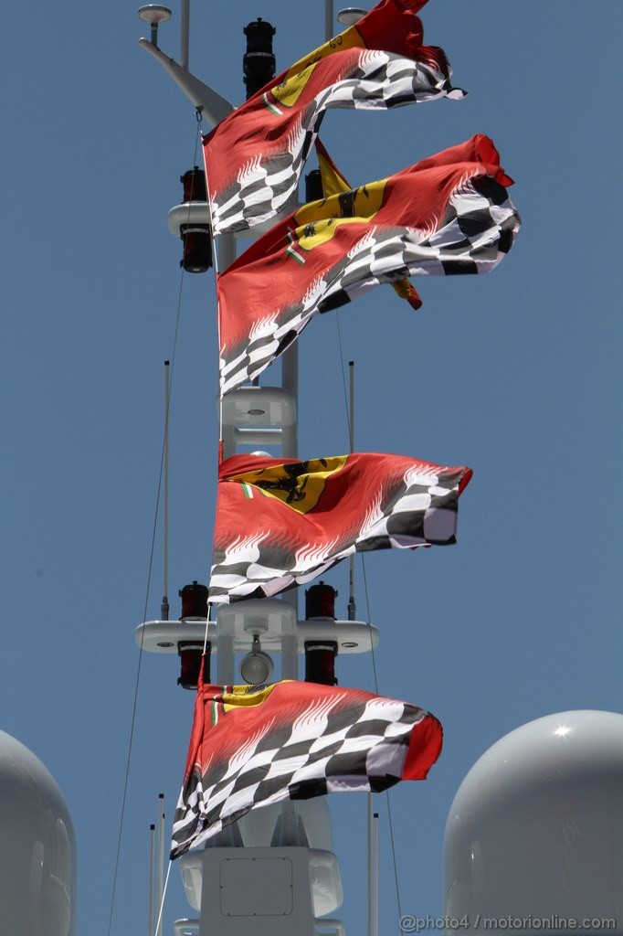 GP EUROPA, 26.06.2011- Gara, Flags