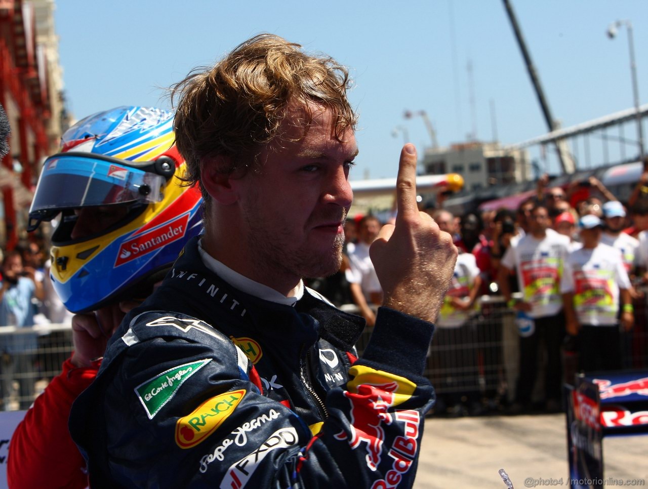 GP EUROPA, 26.06.2011- Gara, Sebastian Vettel (GER), Red Bull Racing, RB7 vincitore e Fernando Alonso (ESP), Ferrari, F-150 Italia secondo 