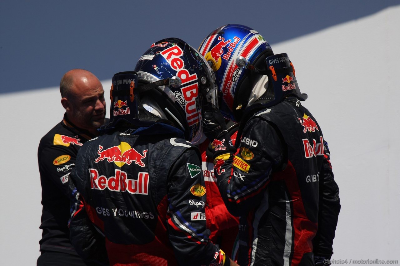 GP EUROPA, 26.06.2011- Gara, Sebastian Vettel (GER), Red Bull Racing, RB7 vincitore e Mark Webber (AUS), Red Bull Racing, RB7 terzo 