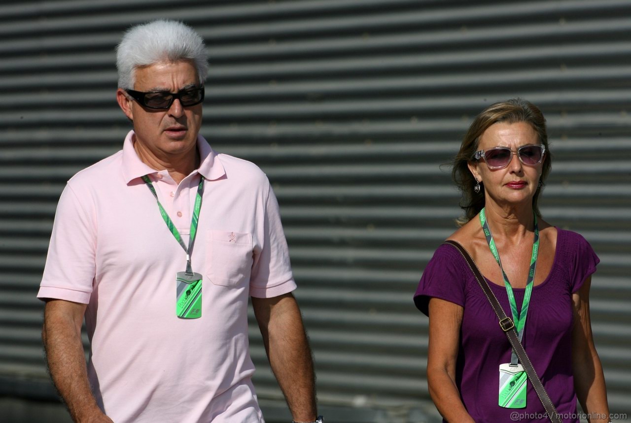 GP EUROPA, 25.06.2011- The parents of Fernando Alonso (ESP), Ferrari, F-150 Italia 