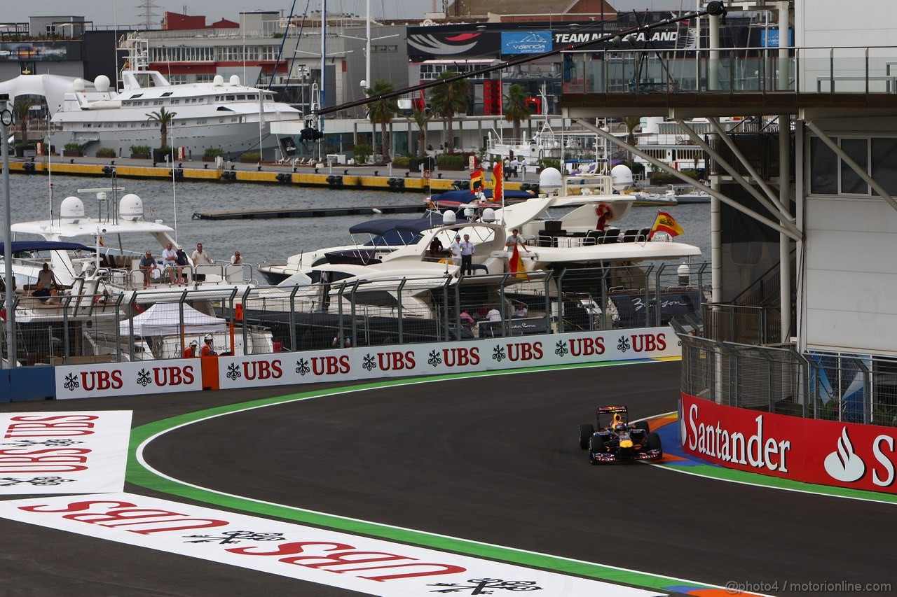 GP EUROPA, 24.06.2011- Prove Libere 1, Venerdi', Mark Webber (AUS), Red Bull Racing, RB7 