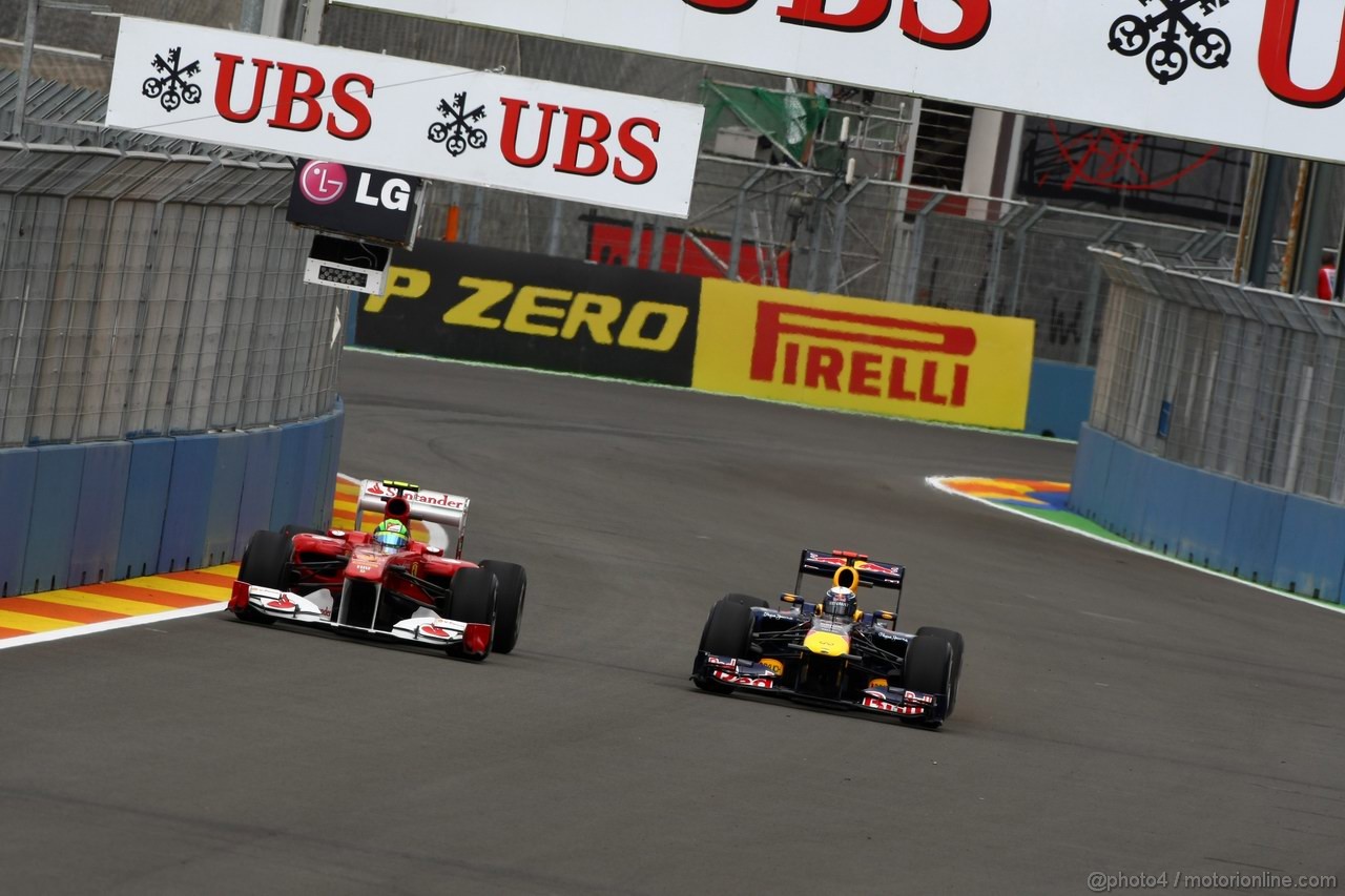 GP EUROPA, 24.06.2011- Prove Libere 1, Venerdi', Felipe Massa (BRA), Ferrari, F-150 Italia e Sebastian Vettel (GER), Red Bull Racing, RB7 