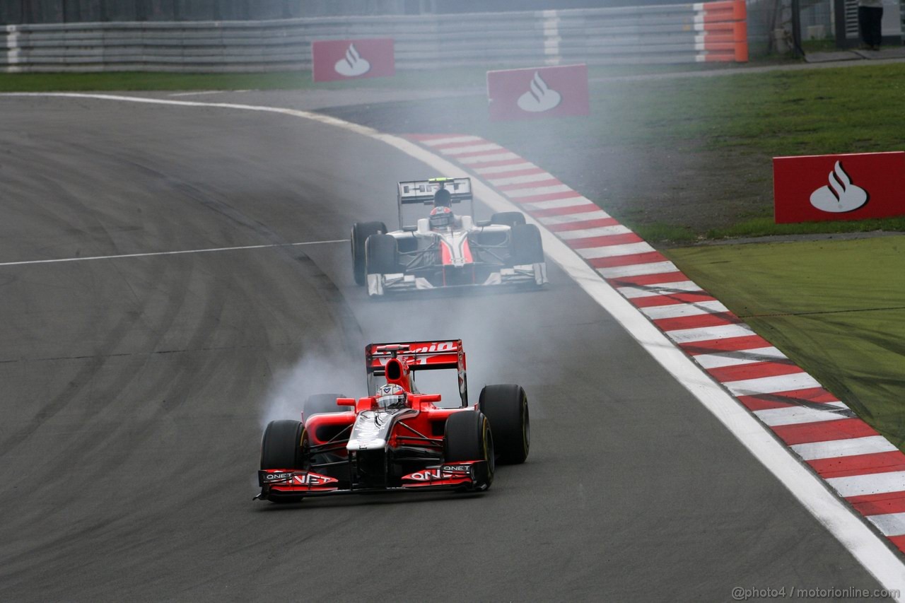 GP GERMANIA, 24.07.2011- Gara, Timo Glock (GER), Marussia Virgin Racing VR-02 davanti a Vitantonio Liuzzi (ITA), HRT Formula One Team 