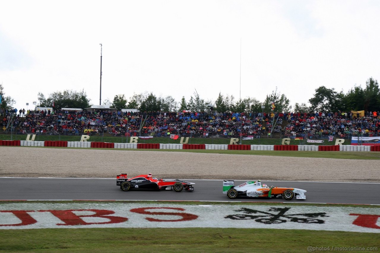 GP GERMANIA, 24.07.2011- Gara, Jerome D'Ambrosio (BEL), Marussia Virgin Racing VR-02 e Paul di Resta (GBR) Force India VJM04 