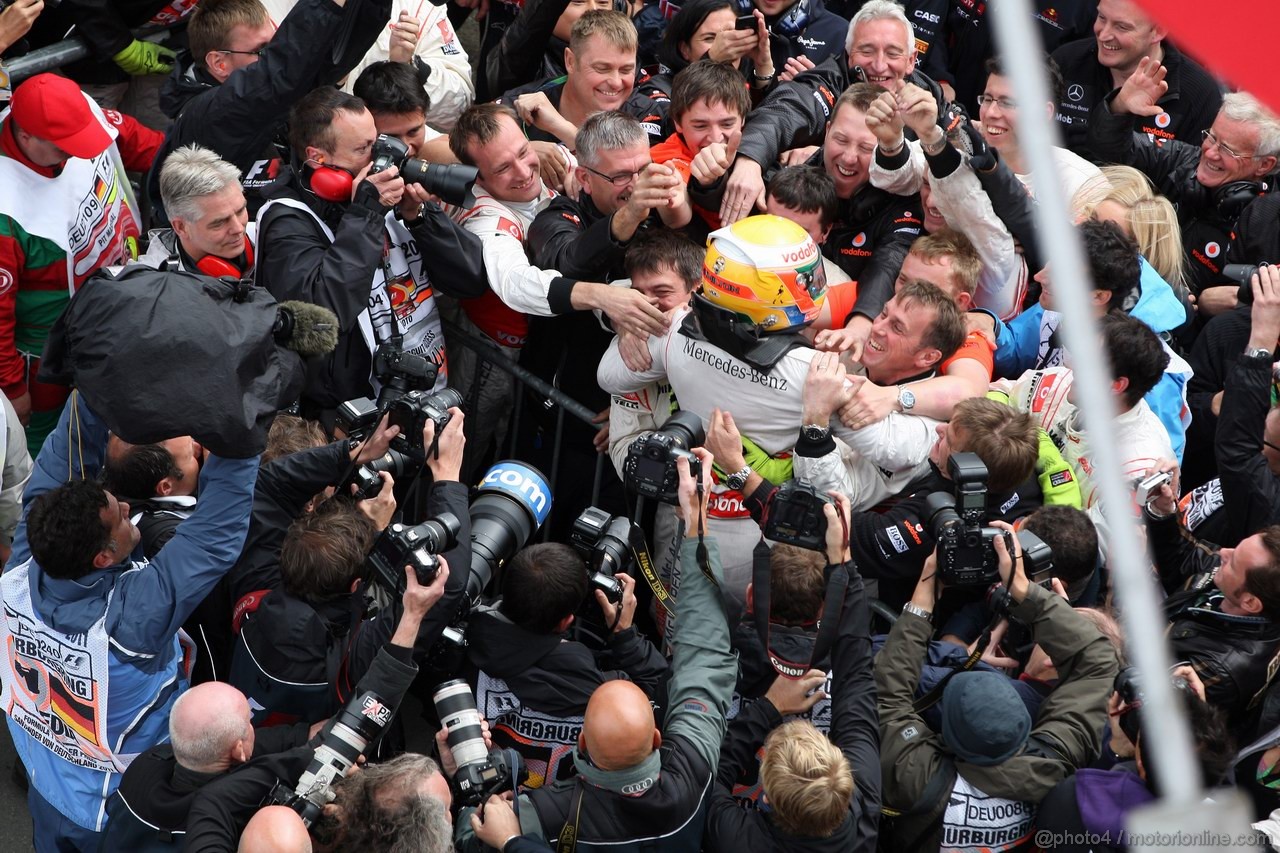 GP GERMANIA, 24.07.2011- Gara, Lewis Hamilton (GBR), McLaren  Mercedes, MP4-26 vincitore 