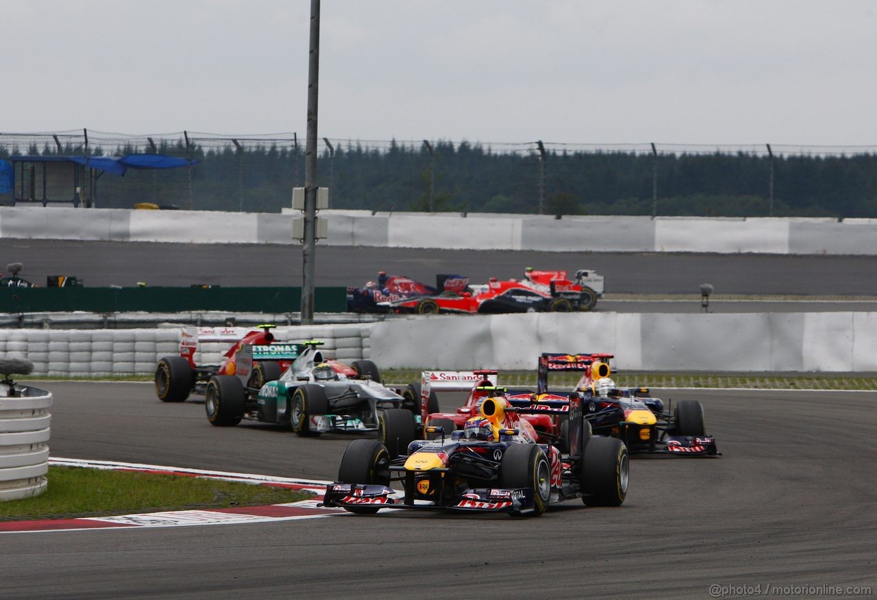 GP GERMANIA, 24.07.2011- Gara, Mark Webber (AUS), Red Bull Racing, RB7 davanti a Fernando Alonso (ESP), Ferrari, F-150 Italia e Sebastian Vettel (GER), Red Bull Racing, RB7 