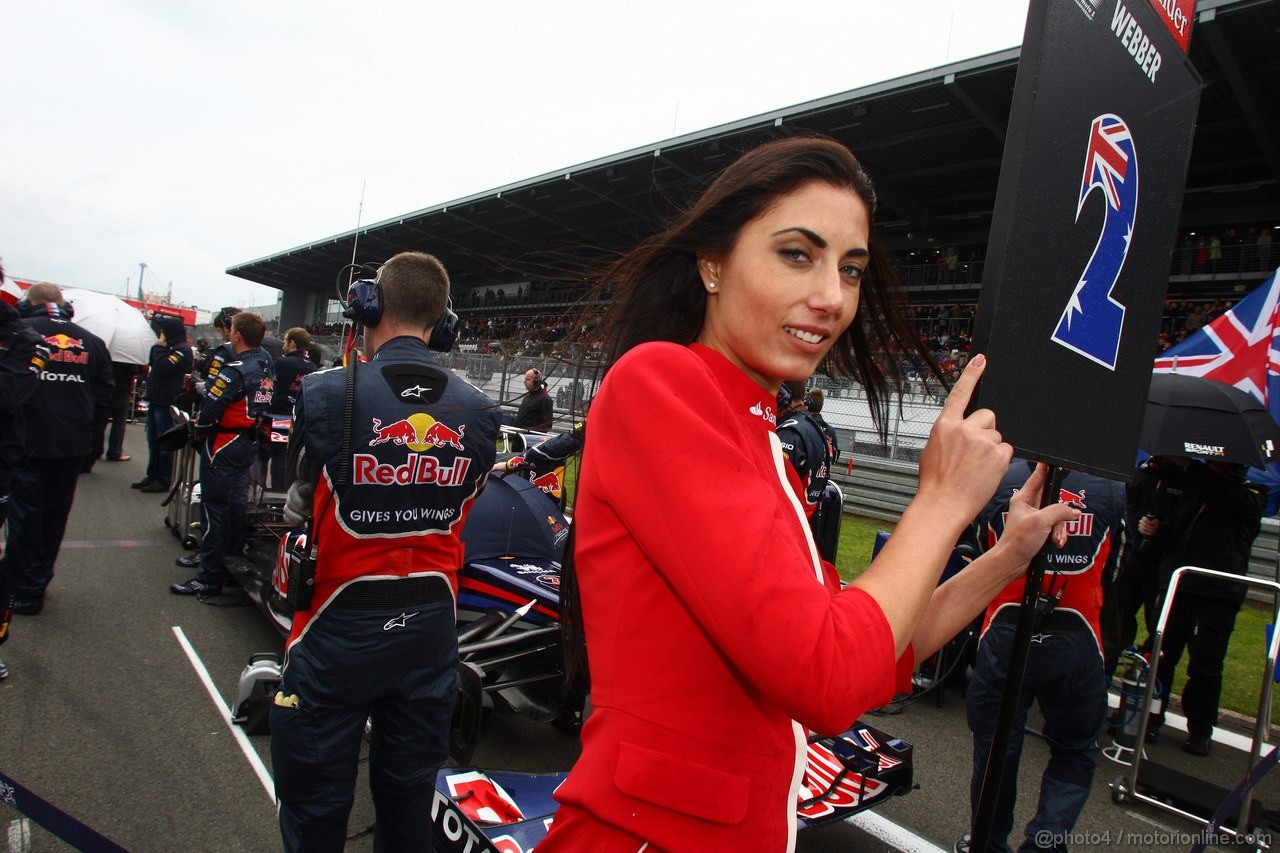 GP GERMANIA, 24.07.2011- Gara, grid girl, pitbabes e Mark Webber (AUS), Red Bull Racing, RB7 