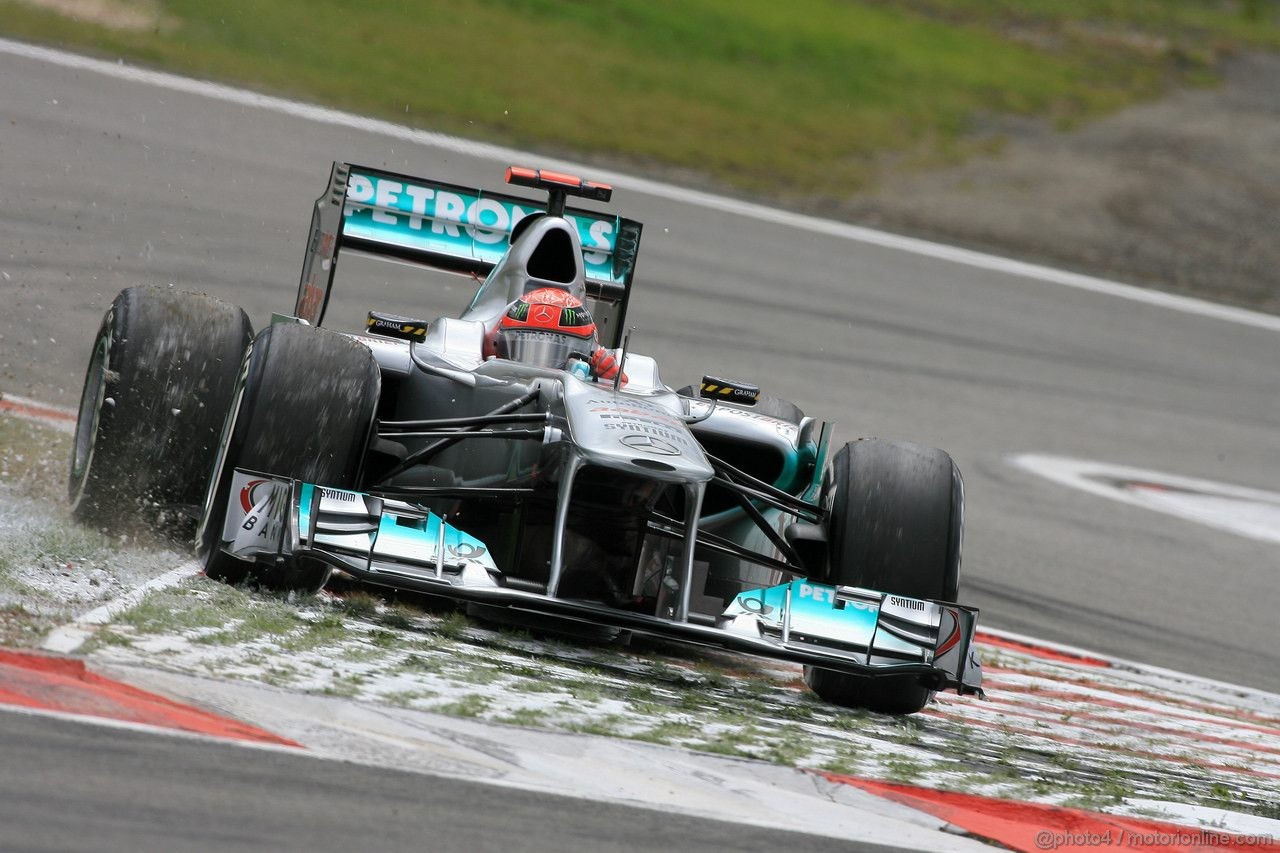 GP GERMANIA, 23.07.2011- Qualifiche, Michael Schumacher (GER), Mercedes GP Petronas F1 Team, MGP W02 