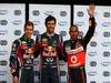 GP GERMANIA, 23.07.2011- Qualifiche,  Sebastian Vettel (GER), Red Bull Racing, RB7 terzo, Mark Webber (AUS), Red Bull Racing, RB7 pole position e Lewis Hamilton (GBR), McLaren  Mercedes, MP4-26 secondo 