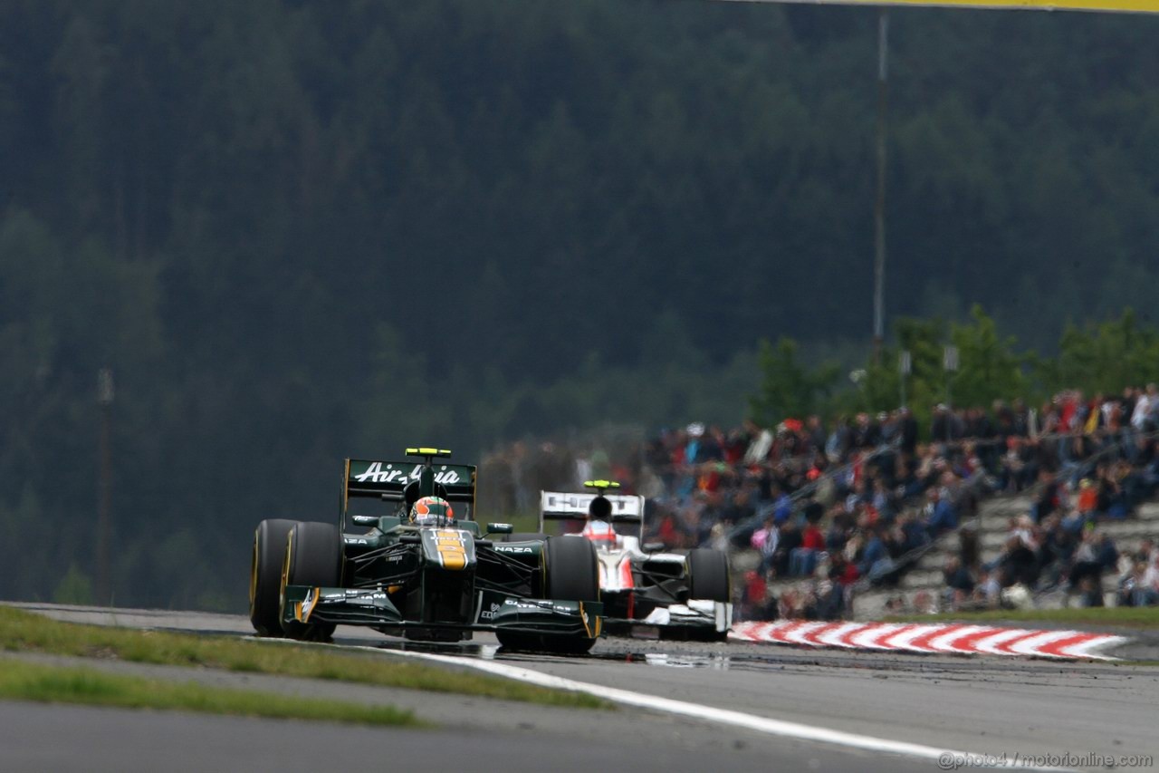 GP GERMANIA, 22.07.2011- Prove Libere 1, Venerdi', Karun Chandhok (IND), Team Lotus, TL11  e Narain Karthikeyan (IND), Hispania Racing F1 Team, HRT, Test driver