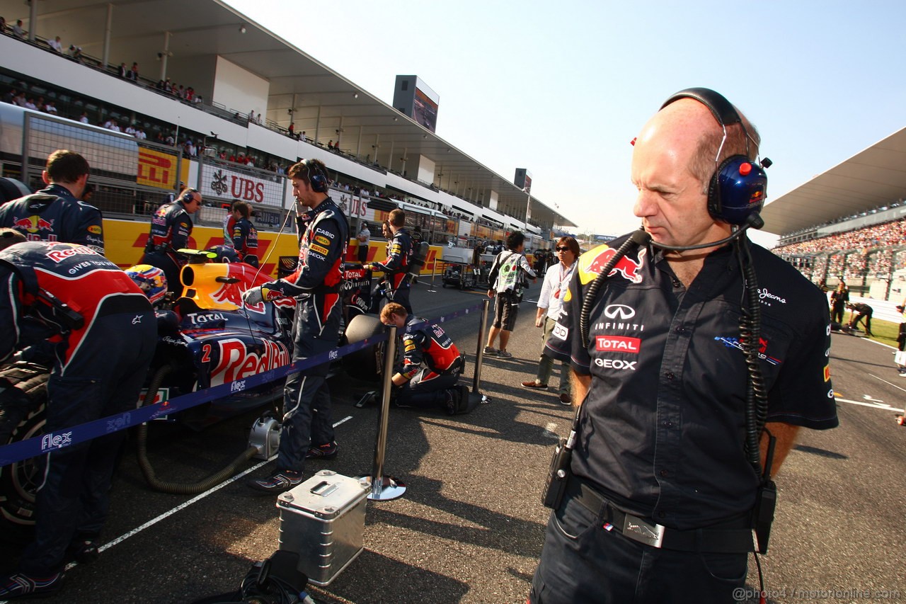 GP GIAPPONE, 09.10.2011- Gara, Mark Webber (AUS), Red Bull Racing, RB7 e Adrian Newey (GBR), Red Bull Racing , Technical Operations Director