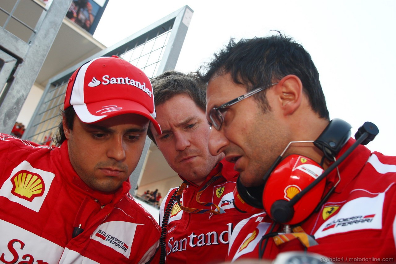 GP GIAPPONE, 09.10.2011- Gara, Felipe Massa (BRA), Ferrari, F-150 Italia e Rob Smedley, (GBR), Ferrari, Track Engineer of Felipe Massa (BRA)