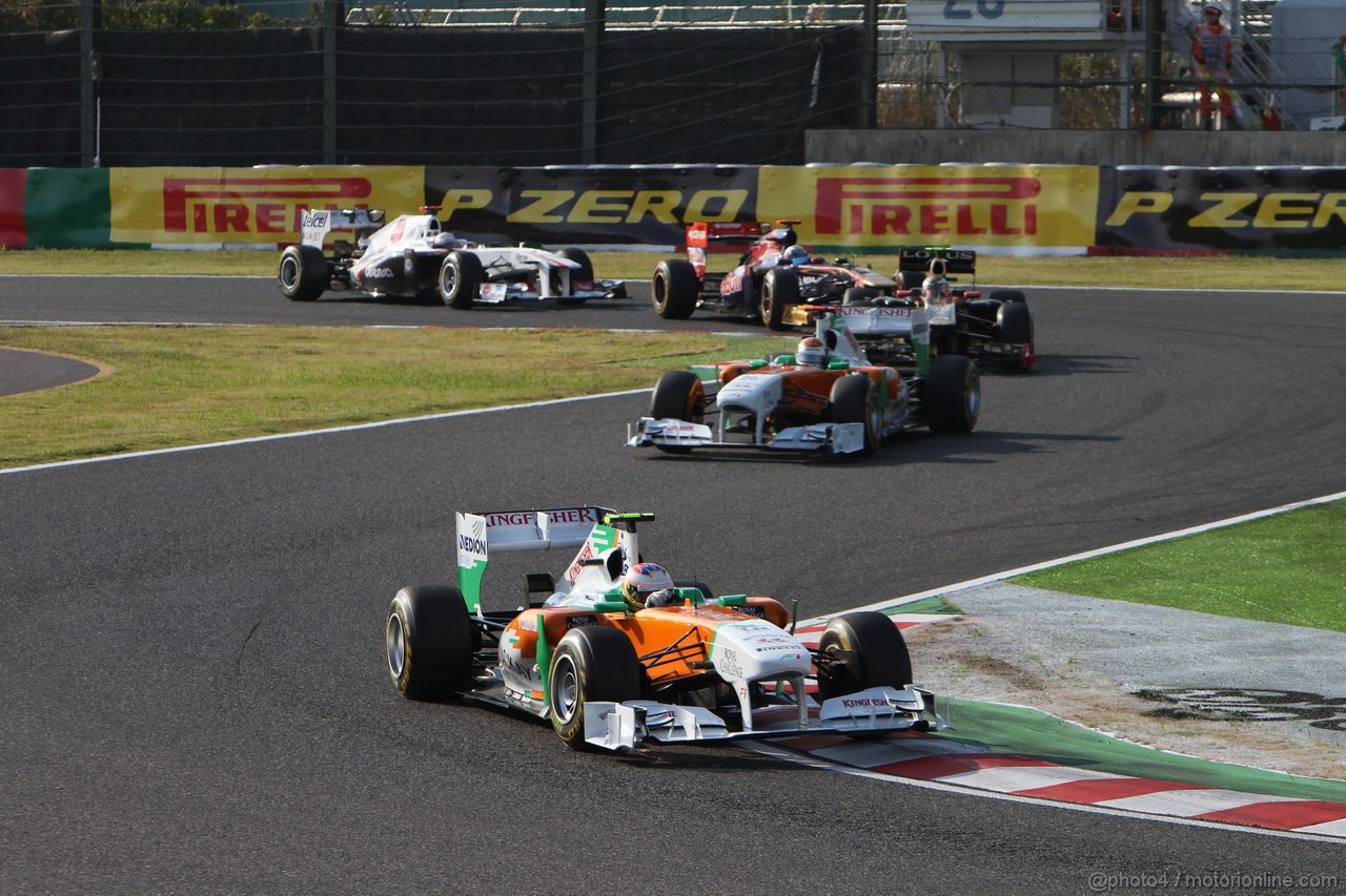 GP GIAPPONE, 09.10.2011- Gara, Paul di Resta (GBR) Force India VJM04 davanti a Adrian Sutil (GER), Force India F1 Team, VJM04