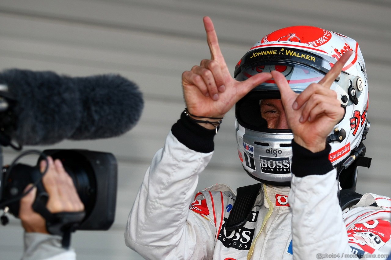 GP GIAPPONE, 09.10.2011- Gara, Jenson Button (GBR), McLaren Mercedes, MP4-26 vincitore