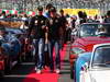 GP GIAPPONE, 09.10.2011- Vitaly Petrov (RUS), Lotus Renault GP, R31 e Bruno Senna (BRA), Lotus Renault GP R31 at drivers parade