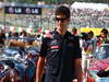 GP GIAPPONE, 09.10.2011- Mark Webber (AUS), Red Bull Racing, RB7 at drivers parade