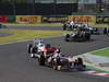GP GIAPPONE, 09.10.2011- Gara, Sébastien Buemi (SUI), Scuderia Toro Rosso, STR6 davanti a Kamui Kobayashi (JAP), Sauber F1 Team C30