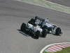 GP GIAPPONE, 09.10.2011- Gara, Bruno Senna (BRA), Lotus Renault GP R31 e Rubens Barrichello (BRA), Williams FW33