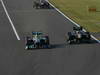 GP GIAPPONE, 09.10.2011- Gara, Nico Rosberg (GER), Mercedes GP Petronas F1 Team, MGP W02 e Jarno Trulli (ITA), Team Lotus, TL11