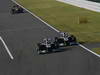 GP GIAPPONE, 09.10.2011- Gara, Rubens Barrichello (BRA), Williams FW33 overtakes Pastor Maldonado (VEN), Williams FW33 