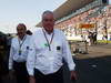 GP GIAPPONE, 09.10.2011- Gara, Alan Jones (AUS), FIA Steward