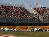 GP GIAPPONE, 09.10.2011- Gara, Nico Rosberg (GER), Mercedes GP Petronas F1 Team, MGP W02 e Rubens Barrichello (BRA), Williams FW33