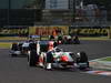 GP GIAPPONE, 09.10.2011- Gara, Vitantonio Liuzzi (ITA), HRT Formula One Team davanti a Pastor Maldonado (VEN), Williams FW33