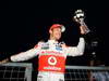 GP GIAPPONE, 09.10.2011- Festeggiamenti, Jenson Button (GBR), McLaren Mercedes, MP4-26 vincitore